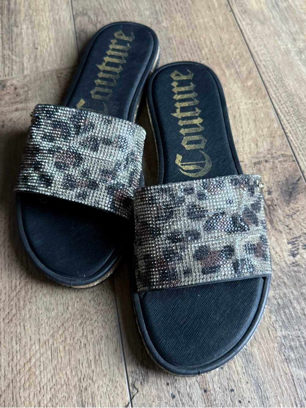 Juicy Couture "Yummy" Sandals~Leopard Beaded Blingy Slides~Size 9